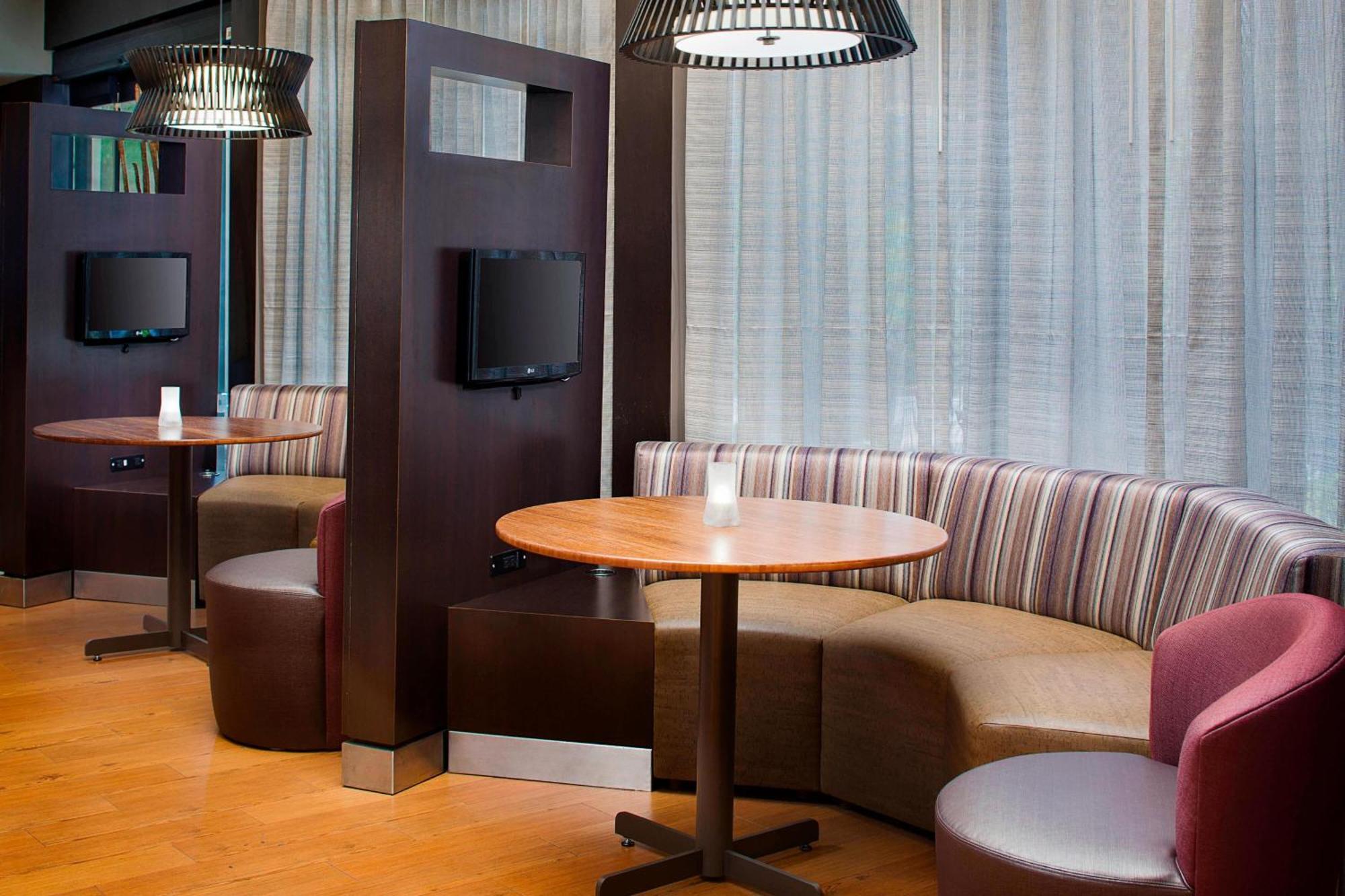 Courtyard By Marriott Birmingham Homewood Luaran gambar